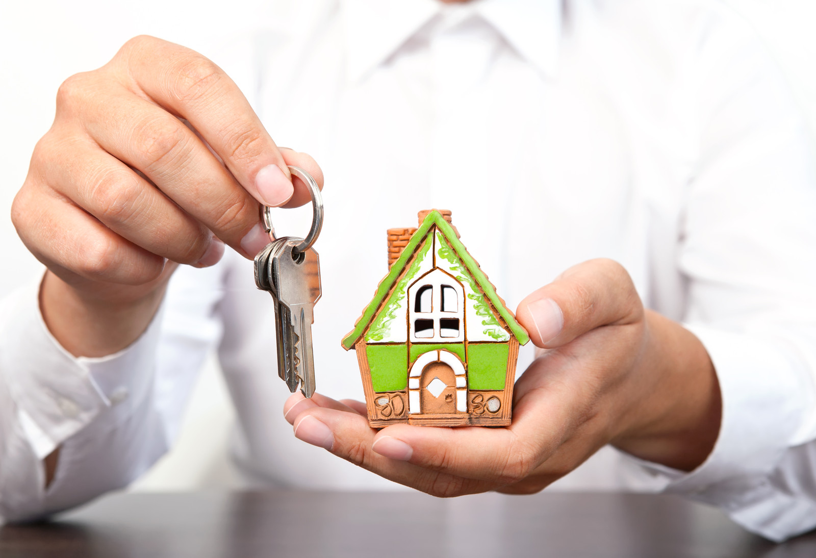 Top 7 Reasons Why Investors Should Hire a Property Manager